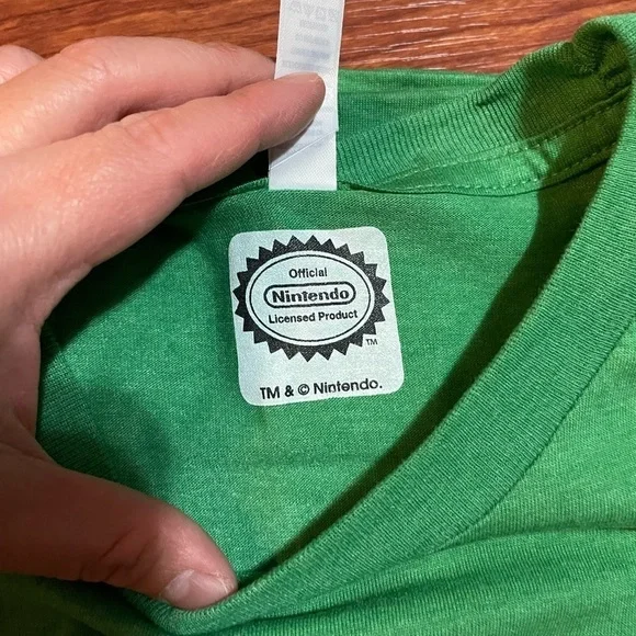 Men's Nintendo Super Mario T-Shirt - Picture 3 of 7